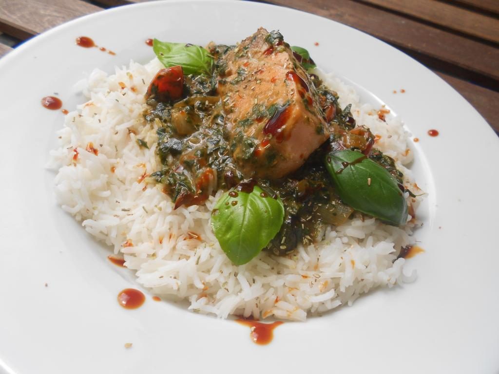 Salmon in creamy Spinach sauce